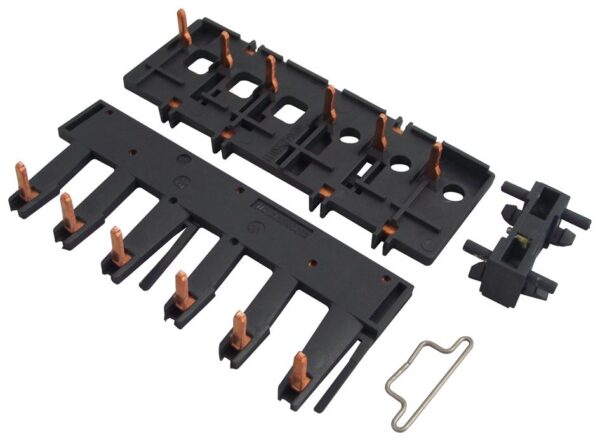 LAD9R1 Kit for assembling 3P reversing contactors, LC1D09-D38 with screw clamp terminals, without electrical interlock