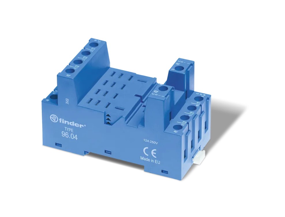 96.04.7 SMA Socket; PIN: 8; 12A; 250VAC; 096.71; for DIN rail mounting