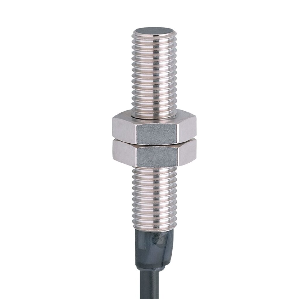 IE9203 IEB2002BARKG/2M/PUR RT Inductive sensor Sensing range 2 mm flush mountable; Operating voltage 10...55 DC V; 2-wire; PNP/NPN; 2 m PUR-Cable; 2 m; PUR