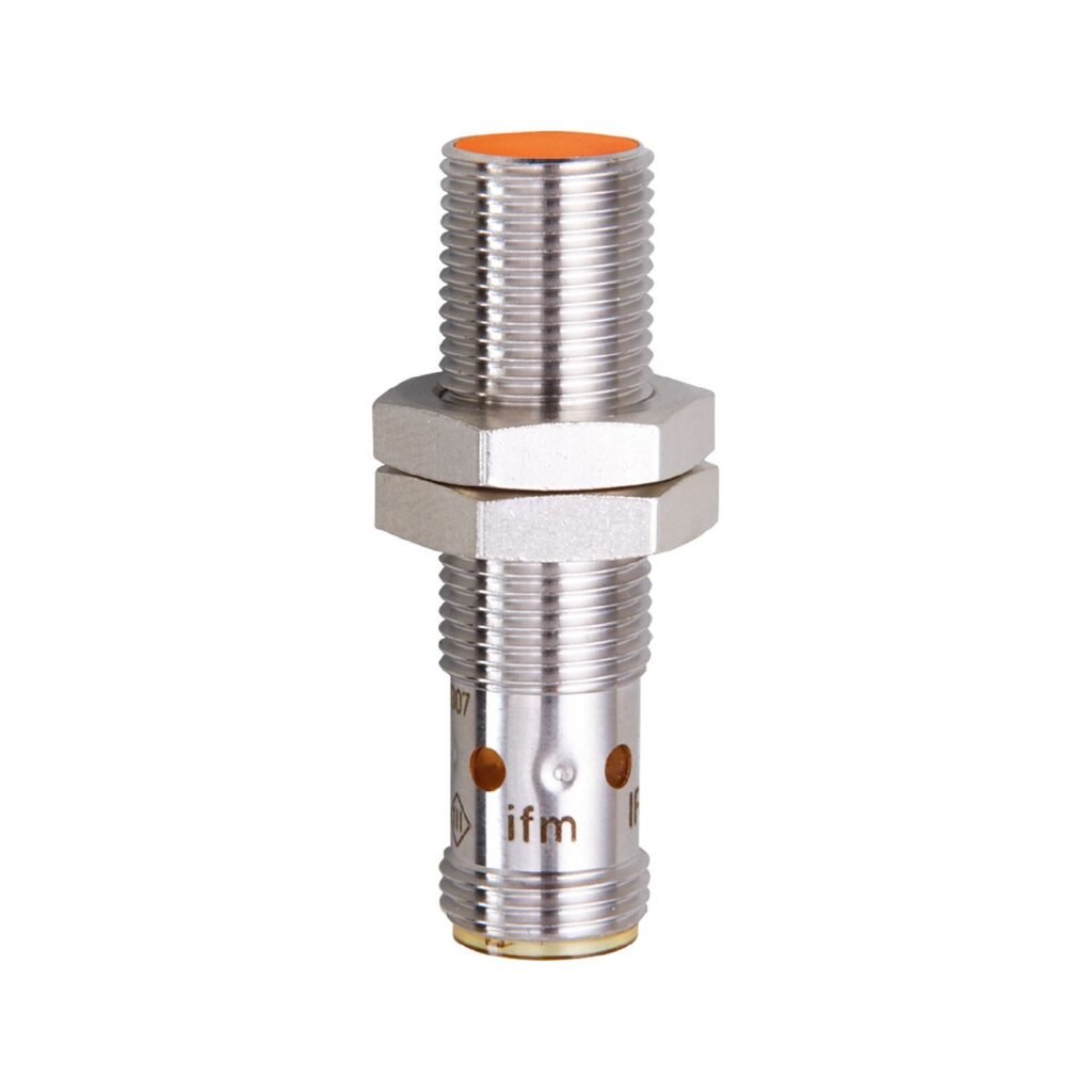 IFS244 IFB3004BBPKG/US-104 Inductive sensor