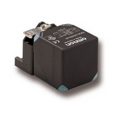 E2Q5-N40MF1-M1 Long distance square inductive proximity sensor, 40 mm, unshielded, PNP , NO